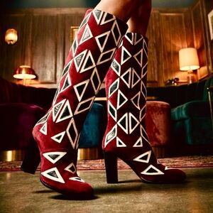 New*VTG 1980*DIANE VON FURSTENBERG-Burgundy Triangular Patterned Knee Boots~Sz:6